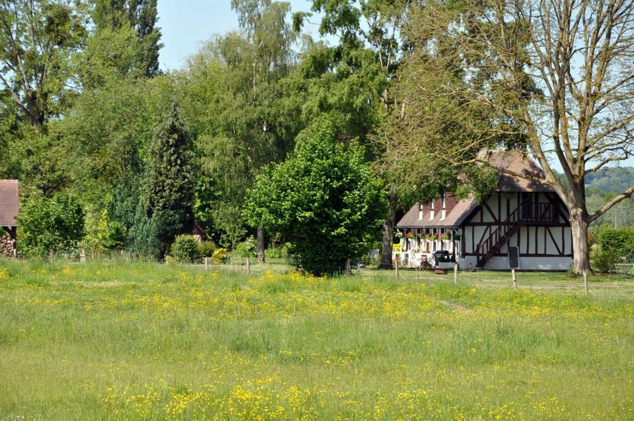 Вилла Les Mouettes - La Paix Du Bord De Seine Berville-sur-Seine Экстерьер фото